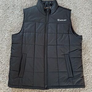 Ariat Men's Dark Quilted Vest